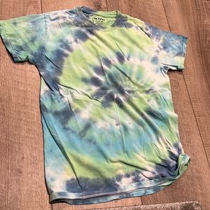 Handmade. Tie-dye. Gildan. Small.